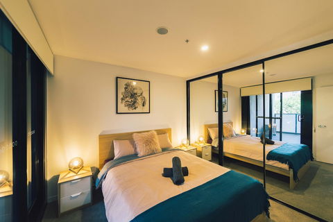 MidNight Apartment - Accommodation Newcastle 5