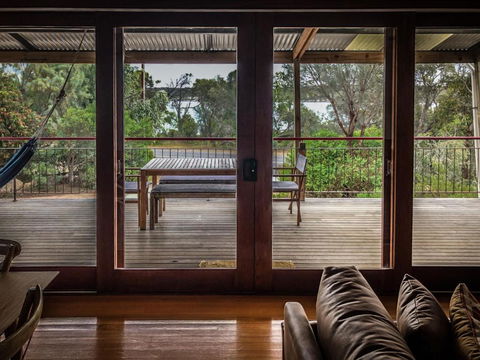Samphire Beach House - Accommodation Newcastle 6