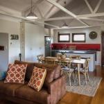 Samphire Beach House - Accommodation Newcastle 0
