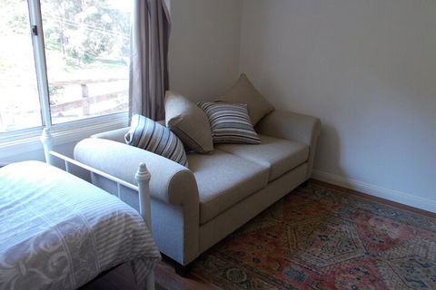 Mulla Villa - Accommodation Newcastle 4