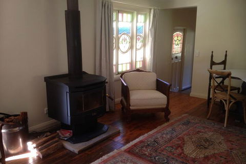 Mulla Villa - Accommodation Newcastle 6