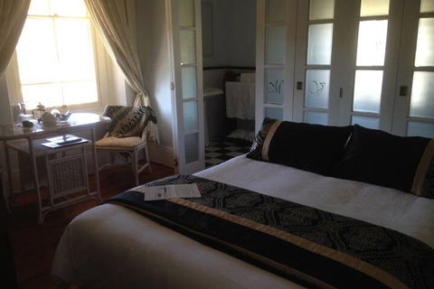 Mulla Villa - Accommodation Newcastle 7
