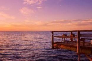 Straddie Bungalows - Accommodation Newcastle 3