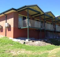 Tenterfield Golf Club Fairways Lodge - Accommodation Newcastle