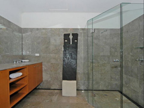 Laanecoorie Holiday House - Accommodation Newcastle 2