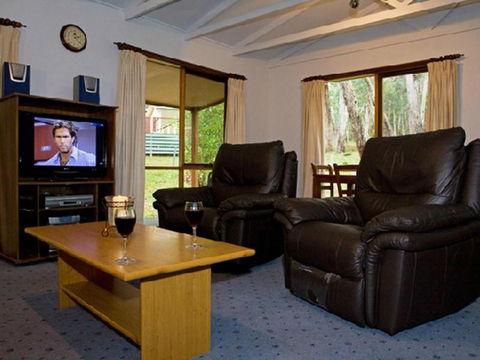 Bagara Cottage Holiday Rental  - Accommodation Newcastle 2