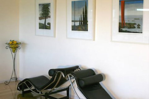 Black Rock Retreat - Accommodation Newcastle 3