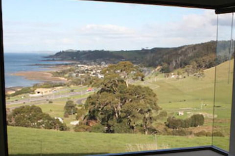 Black Rock Retreat - Accommodation Newcastle 7