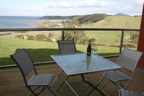 Black Rock Retreat - Accommodation Newcastle 5