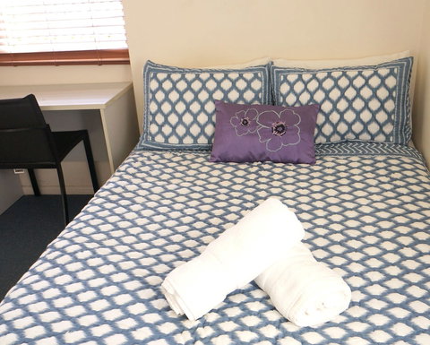 Ellie's Guesthouse - Accommodation Newcastle 6