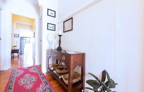 99 Kirkland Bed & Breakfast - Accommodation Newcastle 2