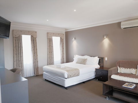 Seymours On Lydiard - Accommodation Newcastle 3