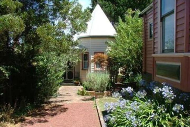 Eureka VIC Accommodation Newcastle