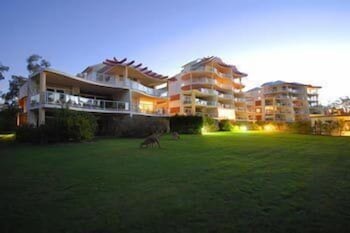 Magnolia Lane Apartments - Accommodation Newcastle 2