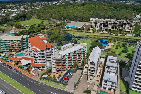 Ocean Boulevard - Accommodation Newcastle 3