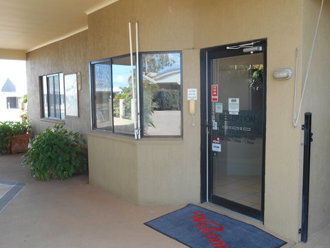 Biloela Palms Motor Inn - Accommodation Newcastle 2