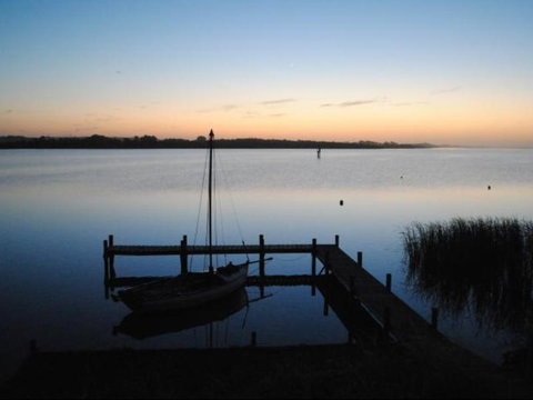 Vue De M Bed & Breakfast - Accommodation Newcastle 2