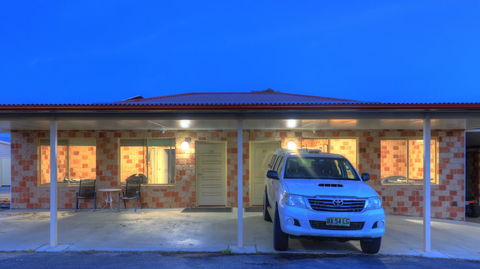 The Golfers Inn - Accommodation Newcastle 3