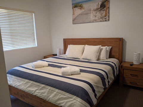 Moorings Beach Resort - Accommodation Newcastle 6