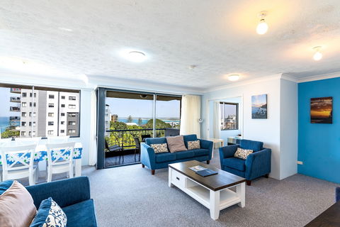 Burgess @ Kings Beach Apartments - Accommodation Newcastle 3