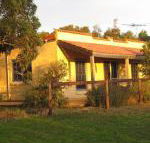 Dees Villa Bed  Breakfast - Accommodation Newcastle