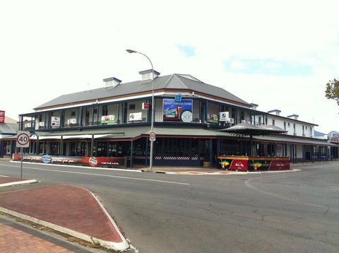 Grand Tasman Hotel - Accommodation Newcastle 1
