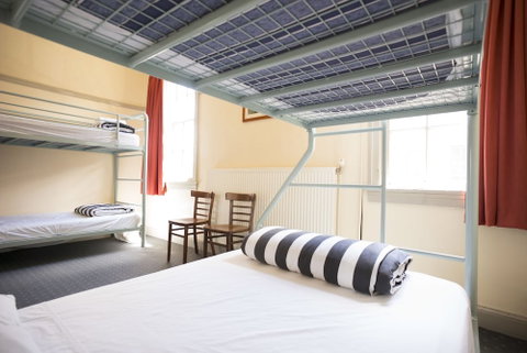 Blue Mountains YHA - Hostel - Accommodation Newcastle 4