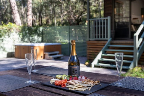 Cottages On Mount View - Accommodation Newcastle 2