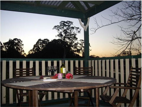 Brilex Park B & B - Accommodation Newcastle 4