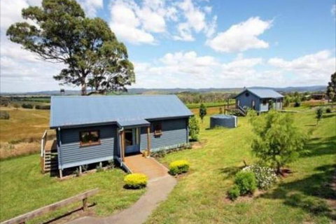 Outlook Hill Pavilion Suites & Spa Cottages - Accommodation Newcastle 5