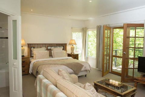 Valley Guest House - Accommodation Newcastle 4