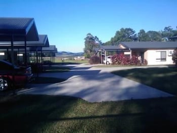 Atherton Holiday Park - Accommodation Newcastle 2