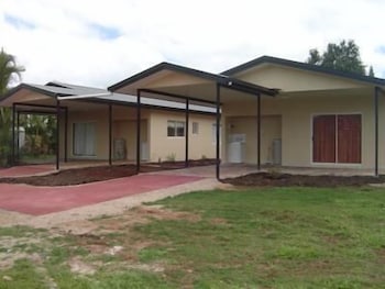 Atherton Holiday Park - Accommodation Newcastle 3