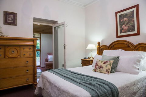 Wishing Well Cottage - Accommodation Newcastle 1