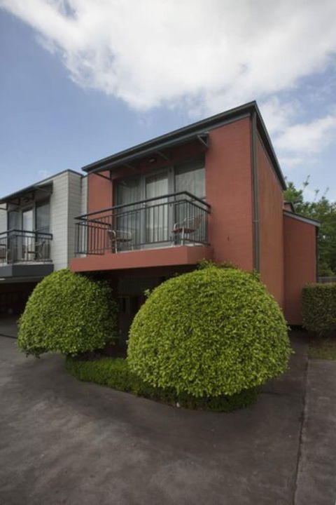 Berry Village Boutique Motel - Accommodation Newcastle 0