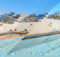 Suntower - Accommodation Newcastle