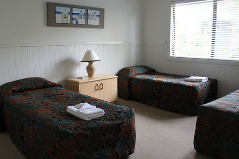 Sanctuary Lakes Fauna Retreat - Accommodation Newcastle 6