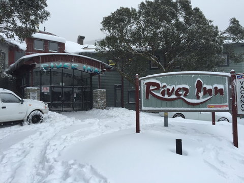 The River Inn Thredbo - Accommodation Newcastle 0