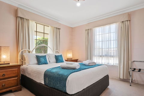 Swansea Cottages & Motel Suites - Accommodation Newcastle 6