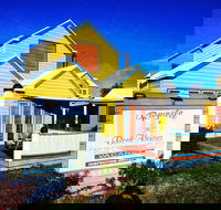 Rayville Boat Houses - Accommodation Newcastle