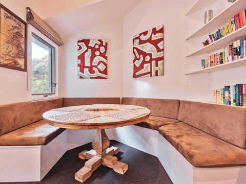 Lhotsky Apartments - Accommodation Newcastle 4