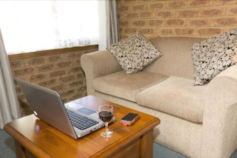 Beechworth Carriage Motor Inn - Accommodation Newcastle 7