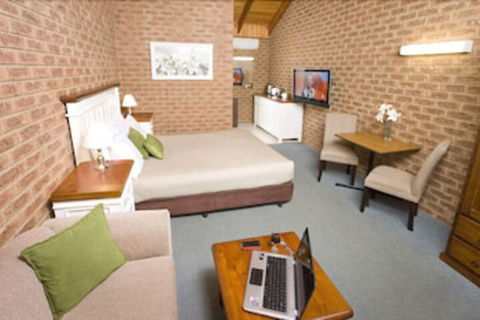 Beechworth Carriage Motor Inn - Accommodation Newcastle 4