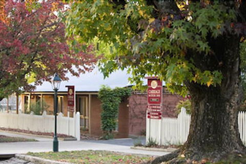 Beechworth Carriage Motor Inn - Accommodation Newcastle 0