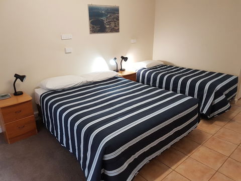 Emu Point Motel & Apartments - Accommodation Newcastle 5