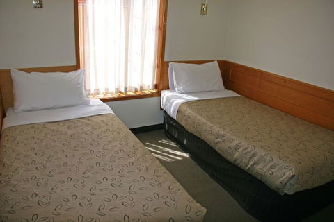 Hermitage Motor Inn - Accommodation Newcastle 7