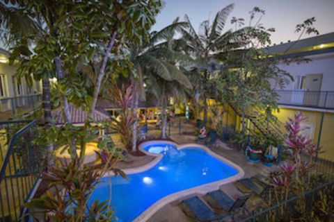 Cairns Central YHA - Hostel - Accommodation Newcastle 0