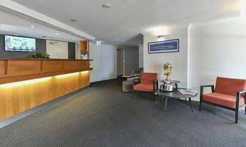 Burnett Riverside Hotel - Accommodation Newcastle 1