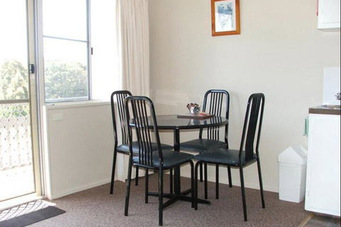 Inlet Views Holiday Lodge Motel - Accommodation Newcastle 6