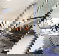 Ramada Encore by Wyndham Belconnen Canberra - Accommodation Newcastle